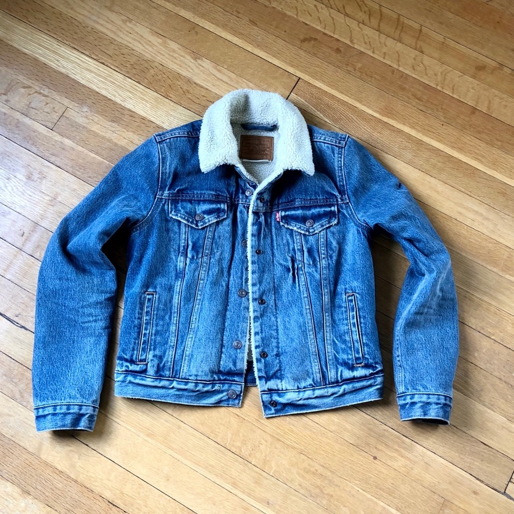 Women’s Levi Strauss Sherpa Lined Jean Jacket